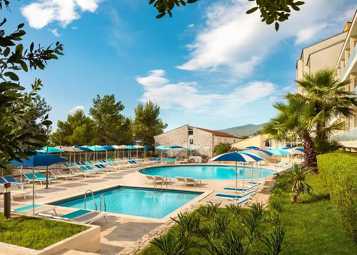 Miramar Sunny Hotel By Valamar